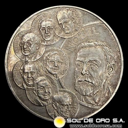 ESTADOS UNIDOS DE AMERICA - THE MEDALLIC YEARBOOK - AMERICAN SWEEP 1976 NOBEL PRIZES - MEDALLA DE PLATA .925