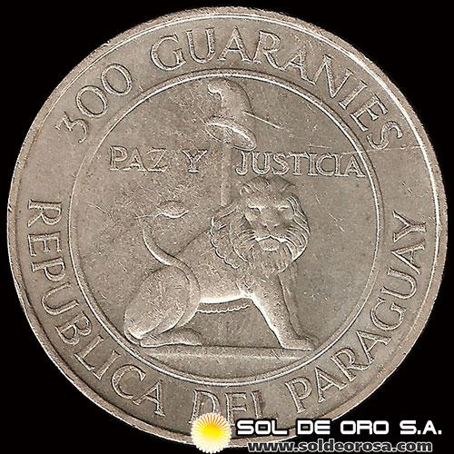 PARAGUAY - 300 GUARANIES - GENERAL STROESSNER - PERIODO 1968 A 1973 - MONEDA DE PLATA