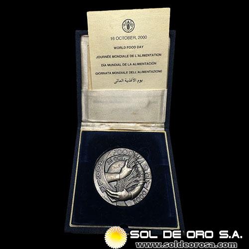 ROMA - DIA INTERNACIONAL DE LA COMIDA - FAO - 2000 - MEDALLA CONMEMORATIVA