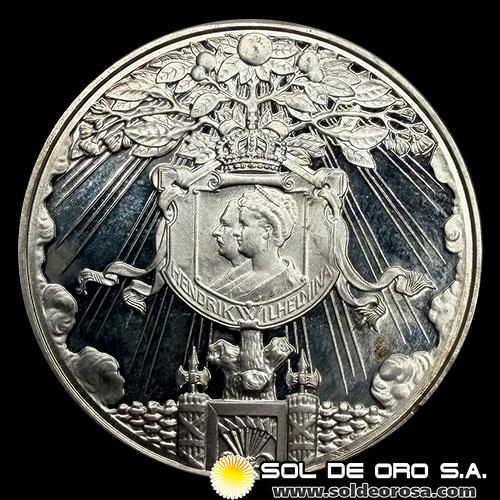 HOLANDA - 100 ANIVERSARIO DEL NACIMIENTO DE JULIANA (1909-2009) - MEDALLA DE PLATA .925