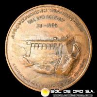 REPUBLICA DEL PARAGUAY - APROVECHAMIENTO HIDROELECTRICO DEL RIO ACARAY - 1968 - MEDALLA CONMEMORATIVA