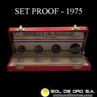 NUMIS - MONEDAS DEL PARAGUAY - 1, 5, 10 Y 50 GUARANIES, 1975 - SET PROOF CONMEMORATIVO