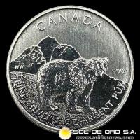 CANADA - 5 DOLLARS, 2011 - BEAR - ELIZABETH II - ONZA DE PLATA