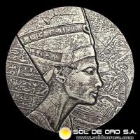 REPUBLICA DE CHAD - 5.000 FRANCS CFA, 2017 - QUEEN NEFERTITI - MONEDA DE PLATA